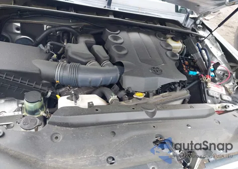 2010 Toyota 4Runner Sr5 V6 из США, поврежденный, VIN JTEBU5JR0A5011121